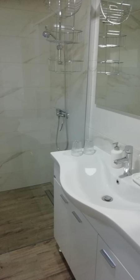 Apartment Hajduk Starigrad Paklenica Dış mekan fotoğraf