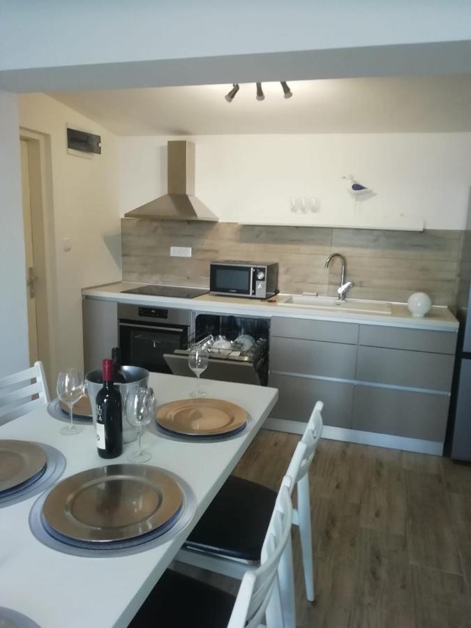 Apartment Hajduk Starigrad Paklenica Dış mekan fotoğraf